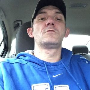 Meet your Posher, Travis